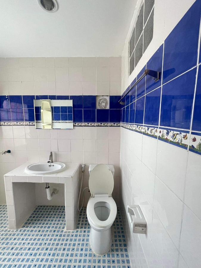 The Sports Lounge Hotel Pattaya Bagian luar foto