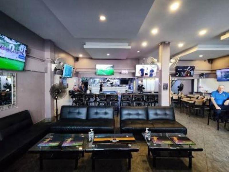 The Sports Lounge Hotel Pattaya Bagian luar foto